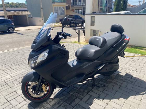 DAFRA MAXSYM 400i DAFRA MAXSYM 400i